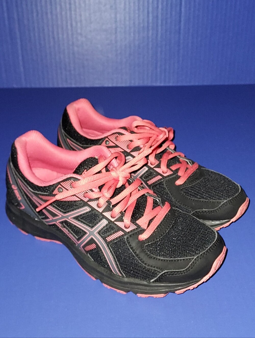 Asics Jolt Women’s Black & Coral Running Sneakers T7KAN US 6